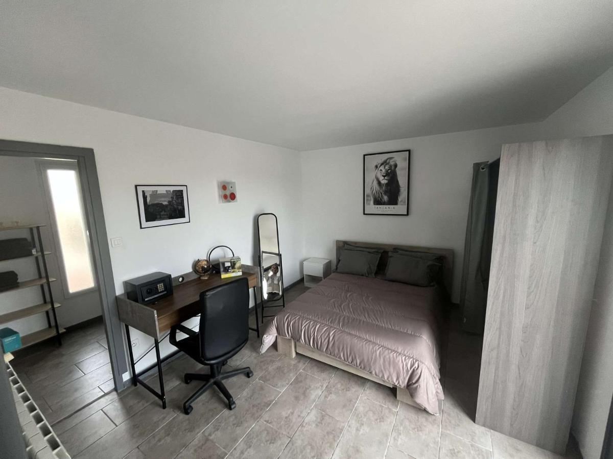Superbe Appartement Avec Piscine Et Spa Privatif Villeneuve-lès-Béziers Esterno foto