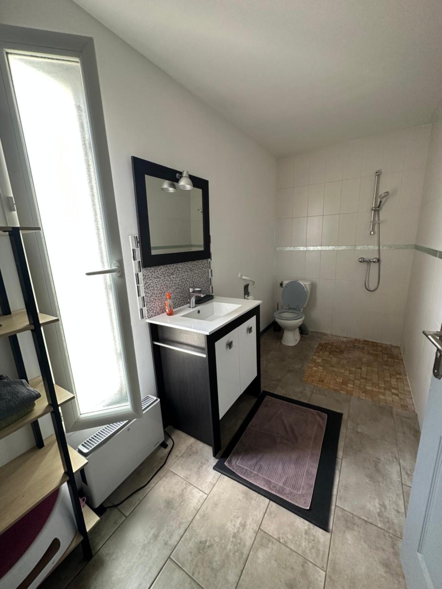 Superbe Appartement Avec Piscine Et Spa Privatif Villeneuve-lès-Béziers Esterno foto